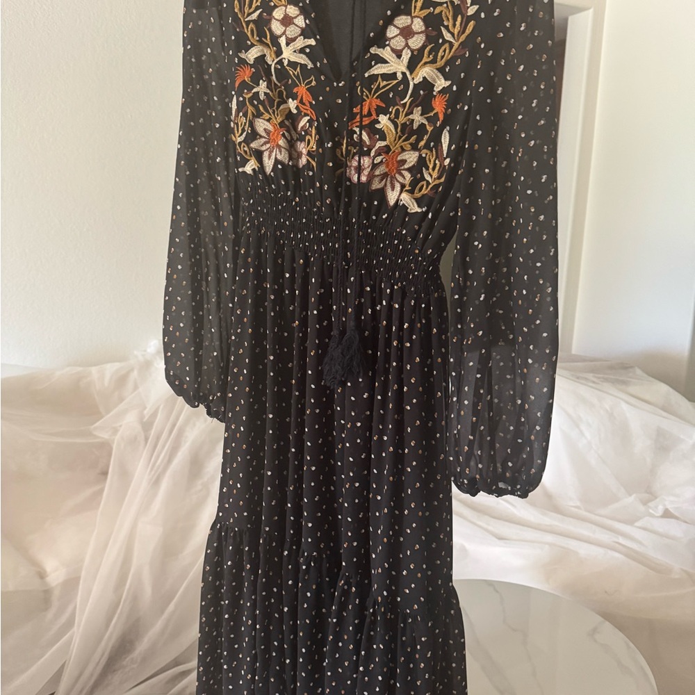 Floral Embroidered Long Sleeve Dress - Picture 3 of 12